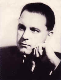 paulfeakes.jpg (292962 bytes)